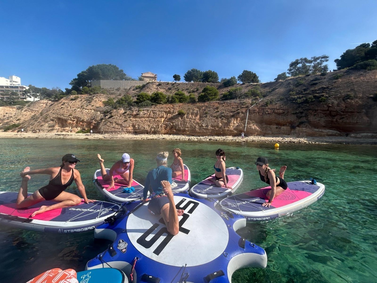 Paddleboard Yoga